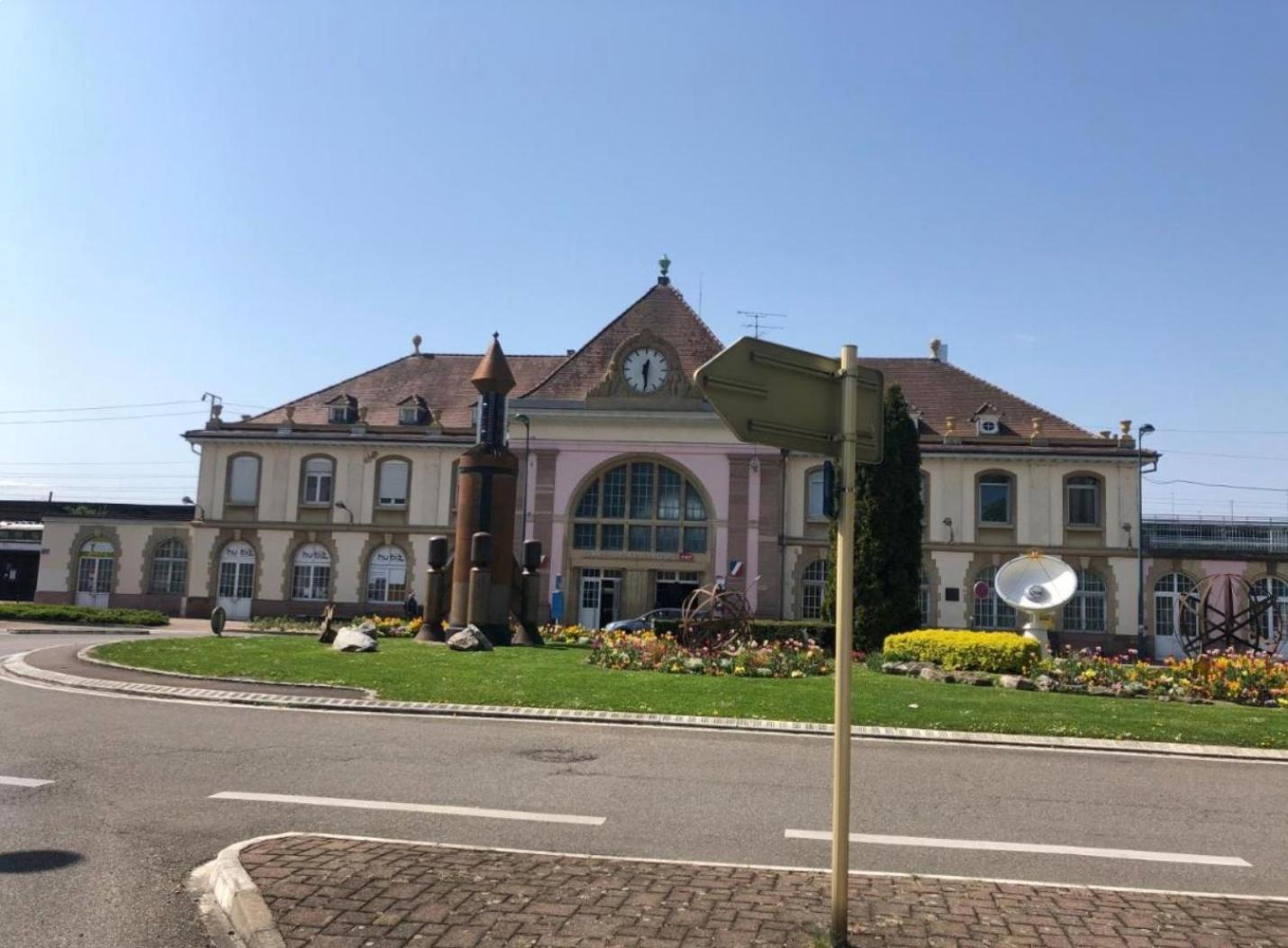 Cool Studio Saint Louis Vicino Stazione/Aereoporto Saint-Louis (Haut-Rhin) Exterior foto